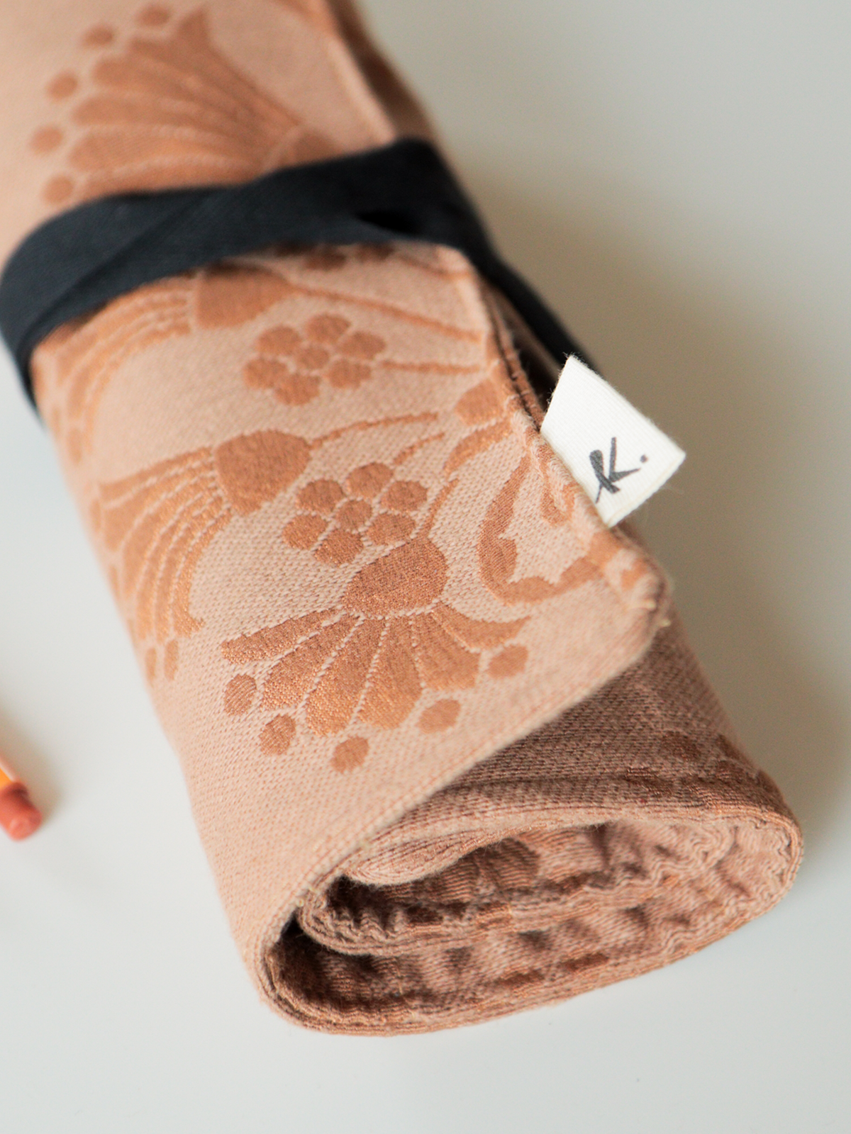 Astuccio arrotolabile per Calligrafia – Damasco