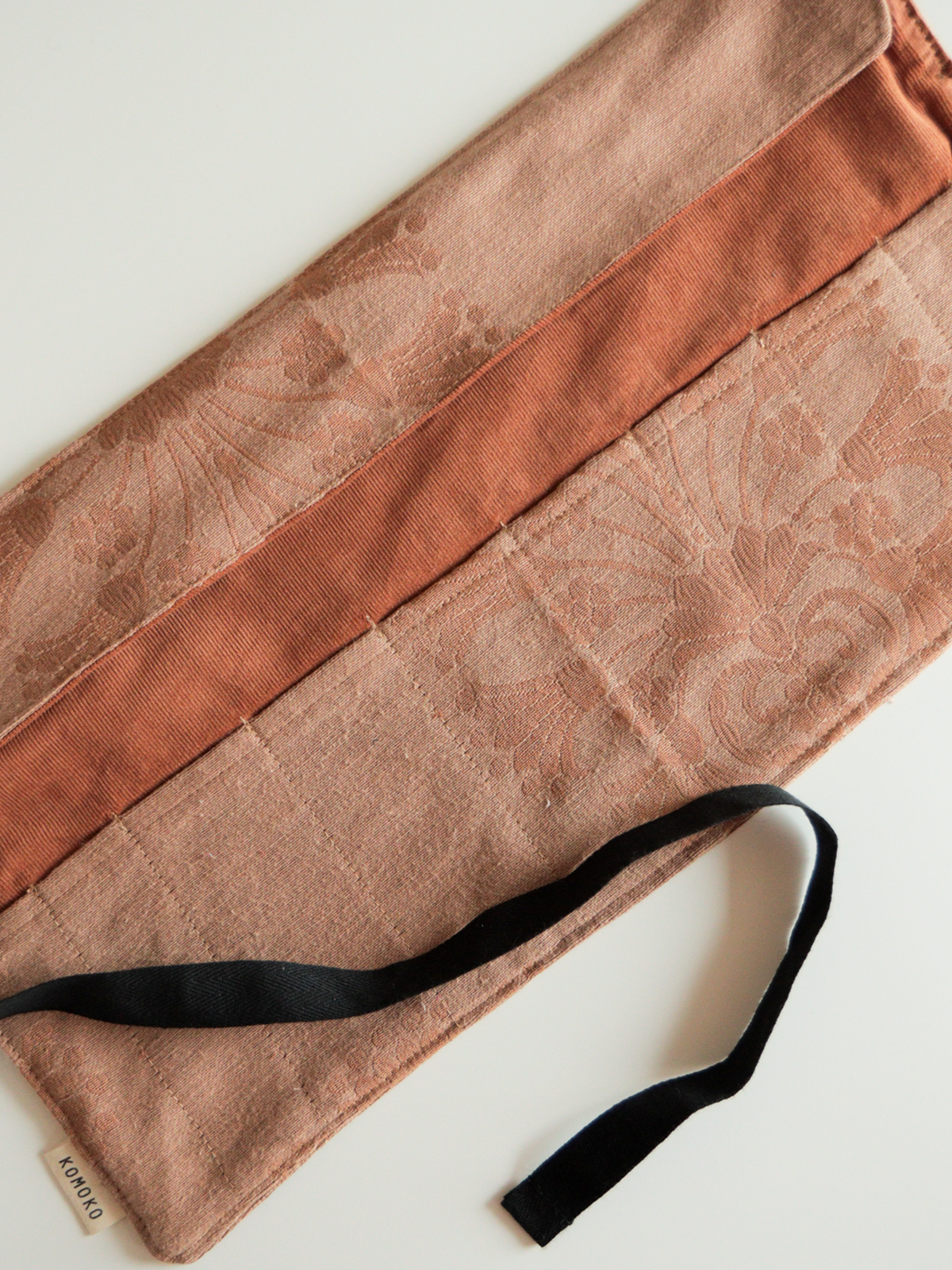 Astuccio arrotolabile per Calligrafia – Damasco