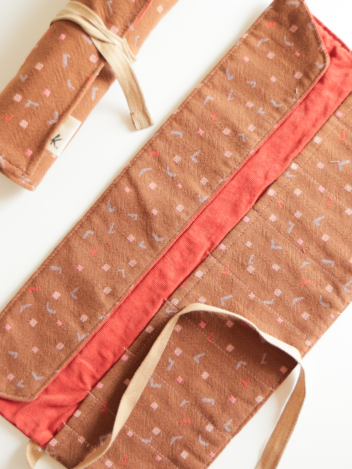 Astuccio arrotolabile per Calligrafia – Terracotta