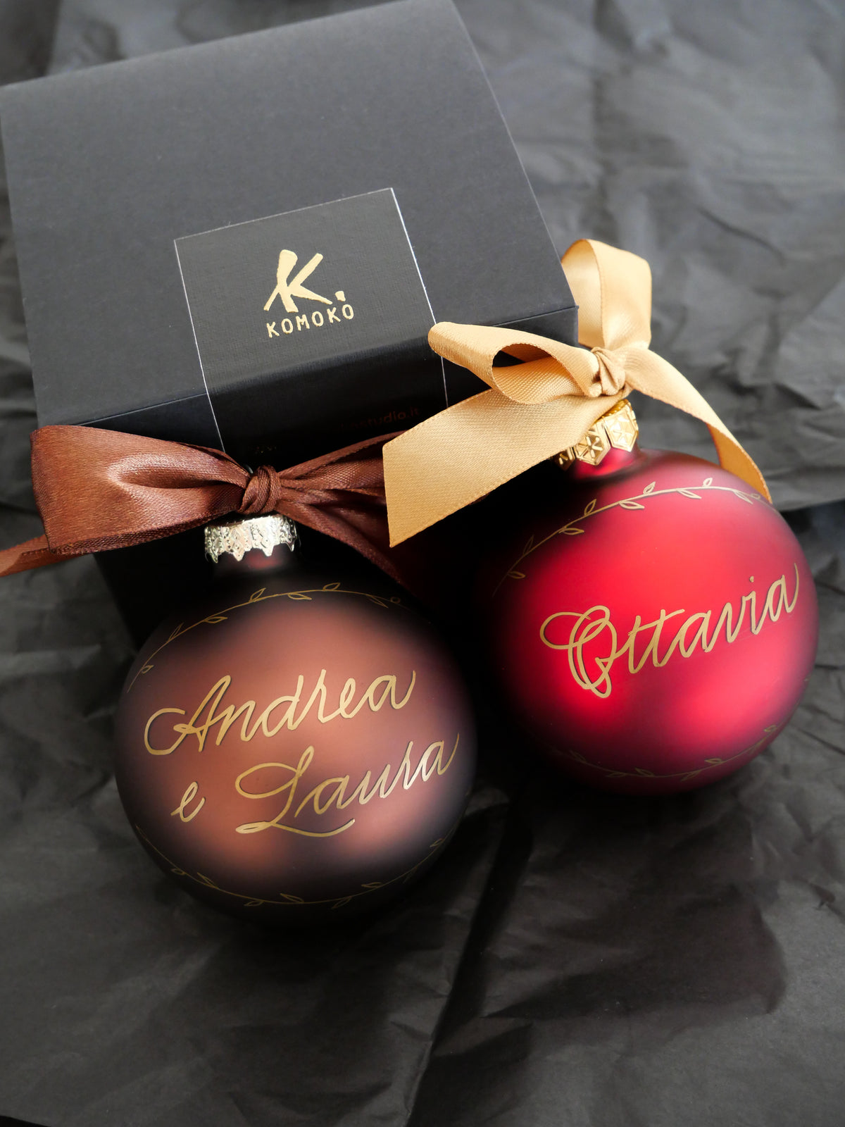 Pallina di Natale personalizzata in vetro con nome scritto a mano