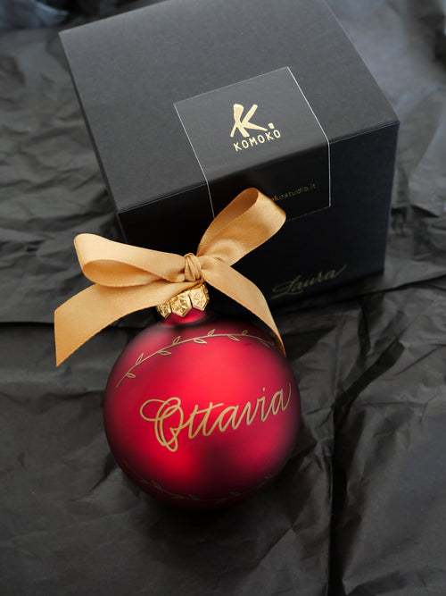 Pallina di Natale personalizzata in vetro con nome scritto a mano