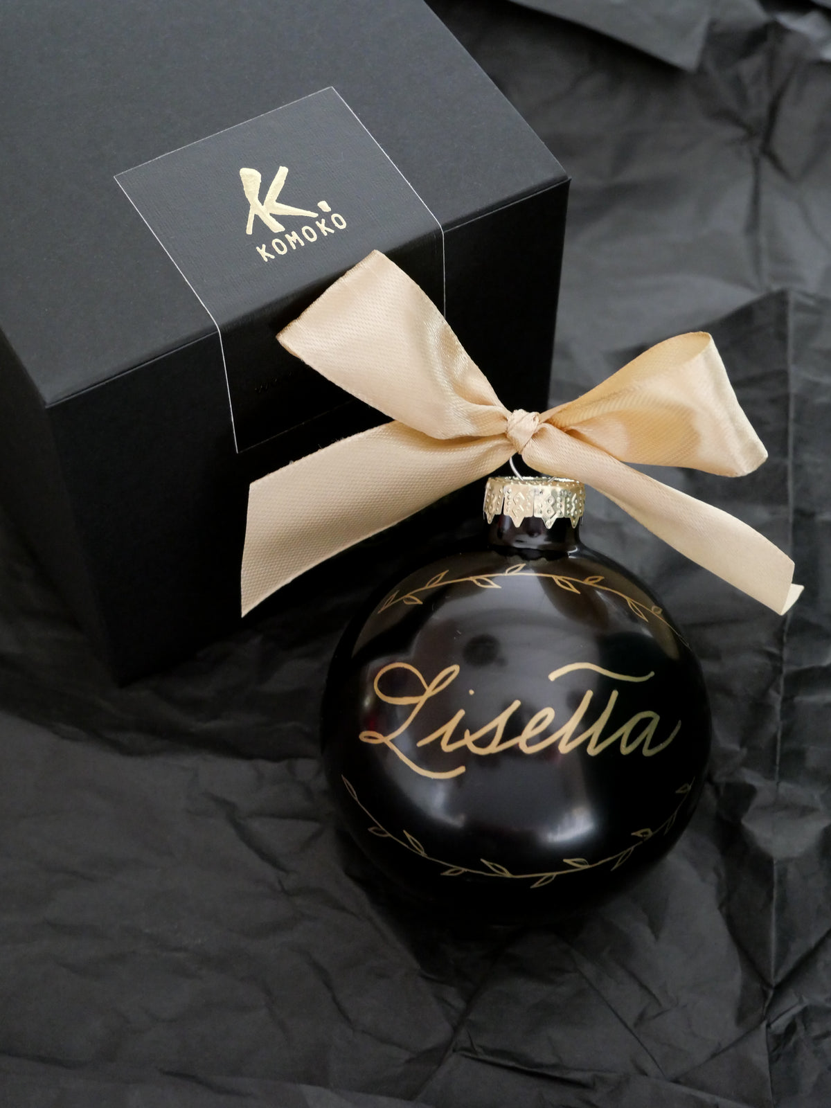 Pallina di Natale personalizzata in vetro con nome scritto a mano